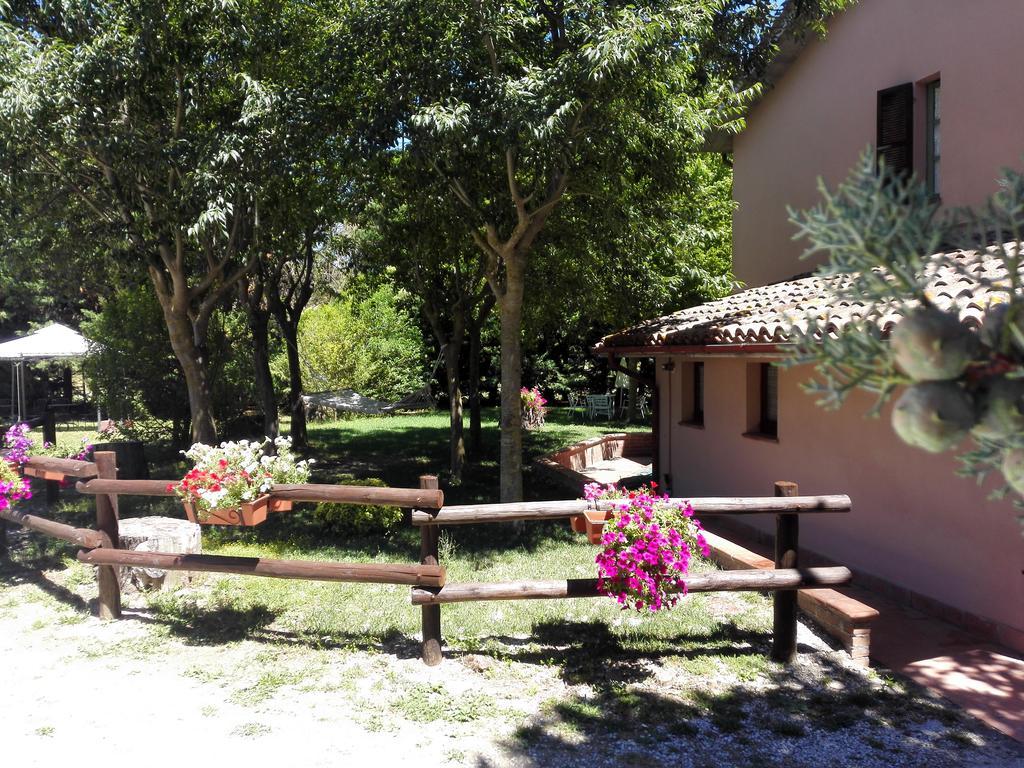 Agriturismo Casa Deimar Matelica Exterior foto